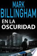 En la oscuridad