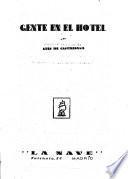 Gente en el hotel
