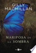 Mariposa en la sombra